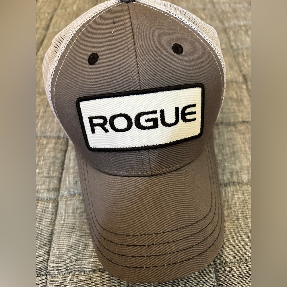 Rogue Fitness Men’s SnapBack Hat